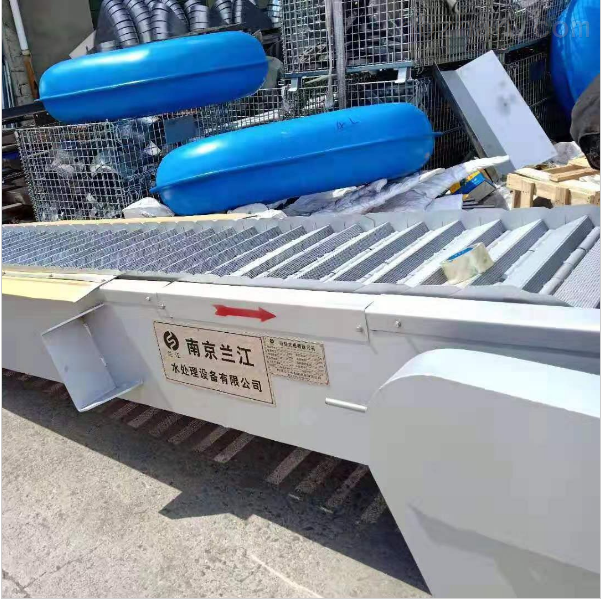 網闆式階梯格栅除污機